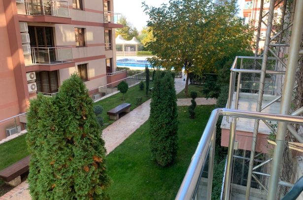ID 830 Вид на территорию комплекса 