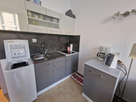 ID 810 Кухненска зона