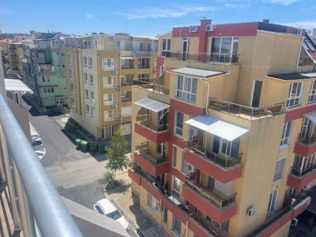 ID 890 Гледка от тераса