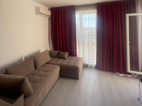 ID 890 Зона за релакс в студио
