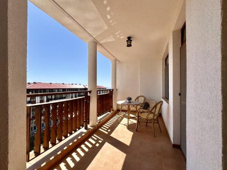 ID 889 Terrace