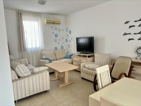 ID 893 Всекидневна, мебели