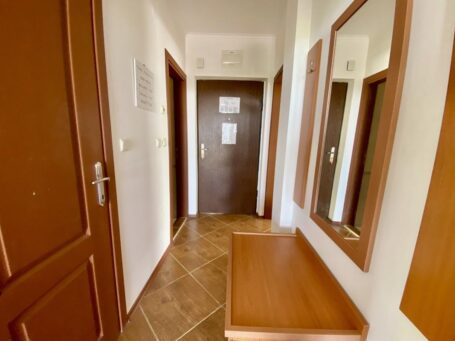 ID 929 Прихожая зона
