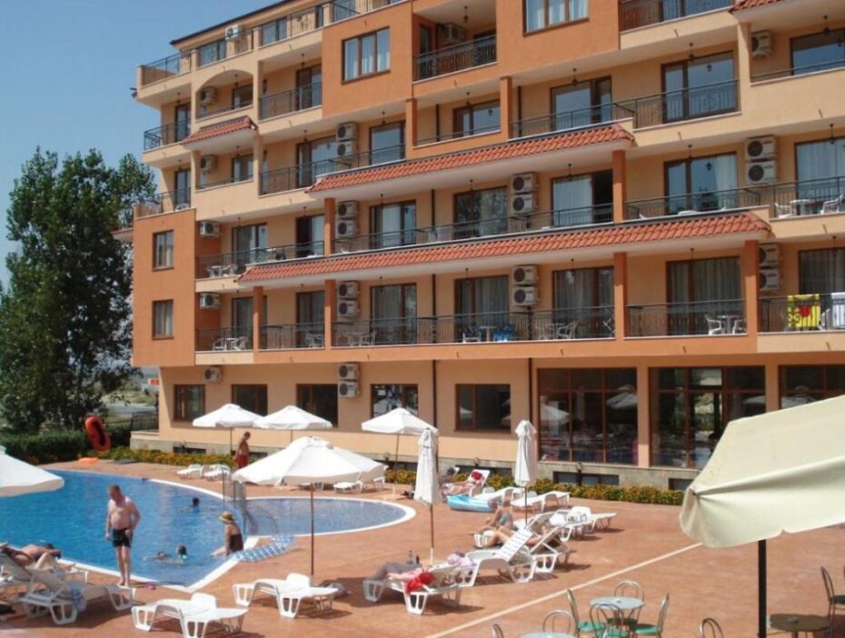 ID 958 Трехкомнатый апартамент в комплексе «Happy» в Солнечном берегу - Apart Estate