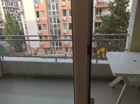 ID 932 Балкон на апартамент