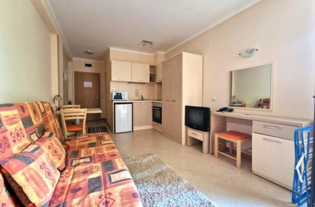 ID 933 Уютная студия в комплексе «Royal Sun» в Солнечном берегу - Apart Estate