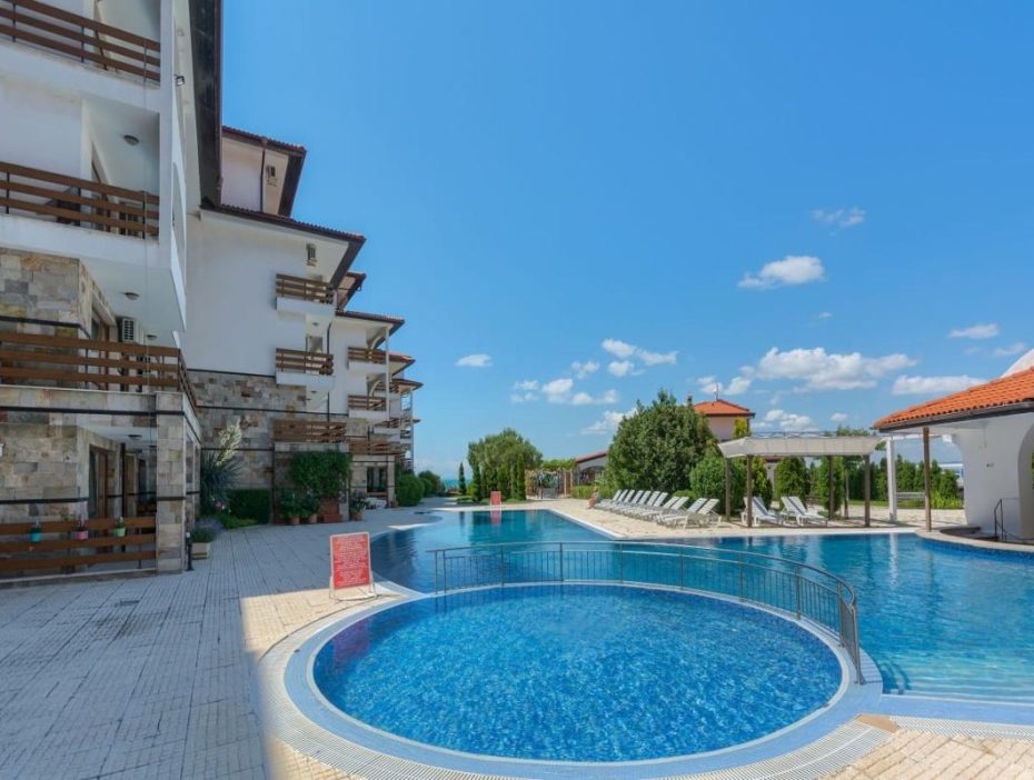 ID 943 Апартамент в комплекс Robinson Beach Apartments в Елените - Apart Estate