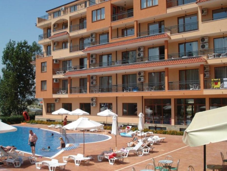 ID 958 Тристаен апартамент в комплекс «Happy», Слънчев бряг - Apart Estate