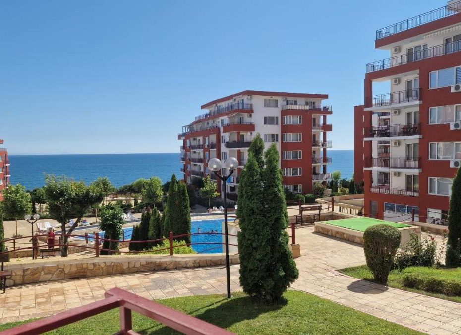 ID 969 Апартамент в комплекс Panorama Fort Beach в Свети Влас - Апарт Естейт