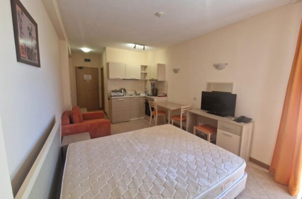 ID 1030 Студия в комплексе "Роял Сан" в Солнечном берегу - Apart Estate