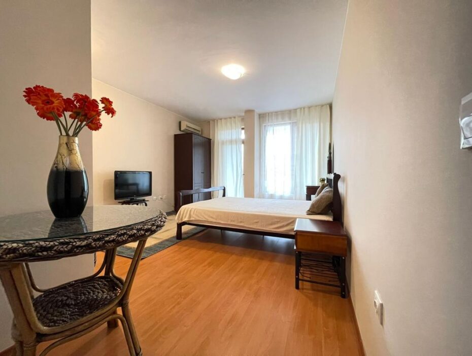 ID 1080 Студия в комплексе «Sunny House» в Кошарице