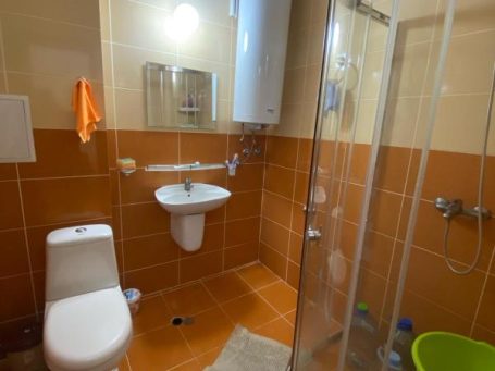 ID 750 bathroom