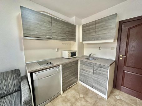 ID 772 kitchen corner