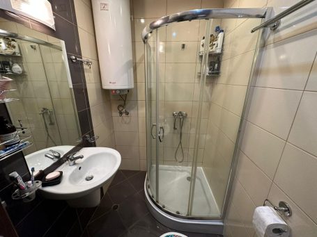 ID 997 Bathroom