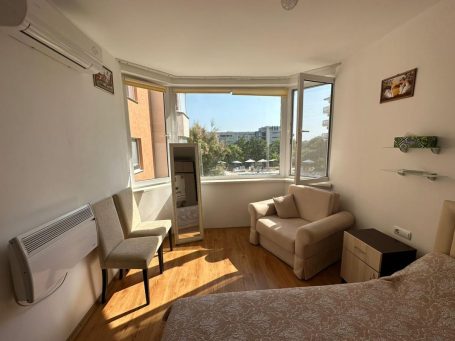 ID 997 Furniture in a room