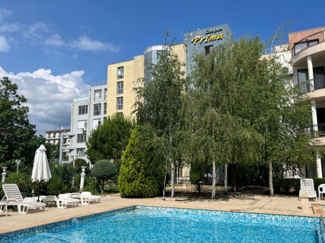 ID 774 pool view