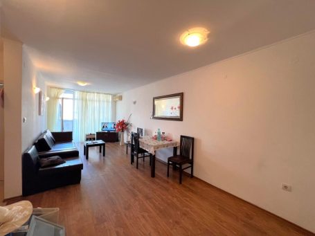 ID 774 Living room furniture