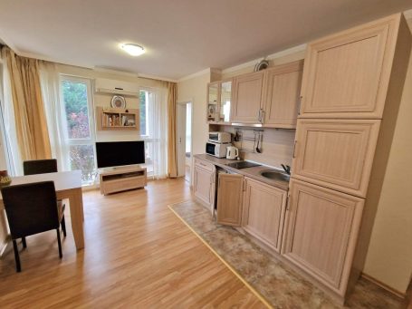 ID 612 Two-bedroom apartment in the Melia-5 complex in Ravda
