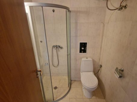 ID 970 bathroom