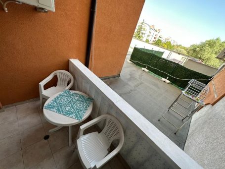 ID 997 terrace