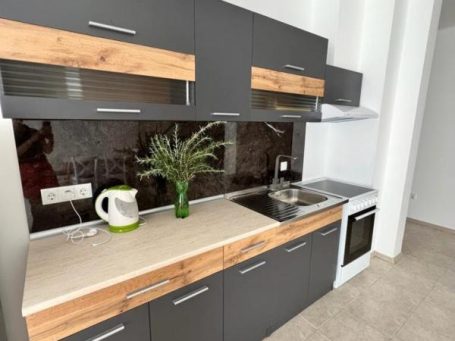 ID 839 kitchen area