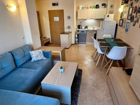 ID 1135 Ground floor apartment in Royal Sun complex - for sale