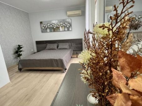 ID 839 Bedroom