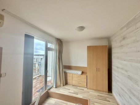 ID 692 Bedroom on the second floor