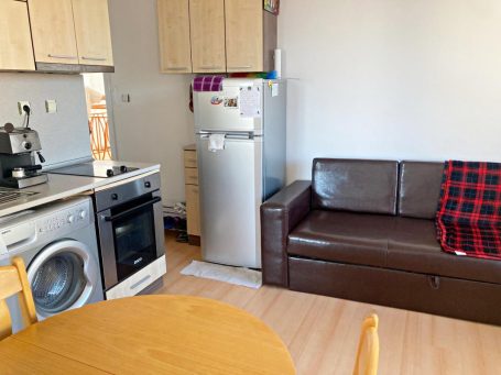 ID 1125 Kitchen, refrigerator, sofa