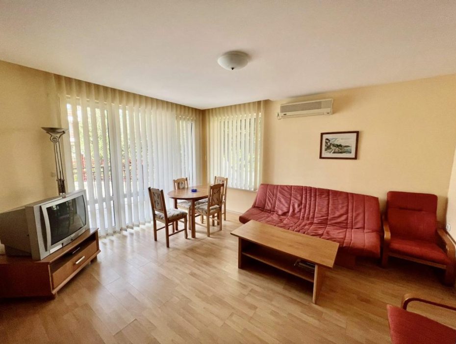 ID 609 One-bedroom apartment in "Privilege Fort Beach" in Elenite