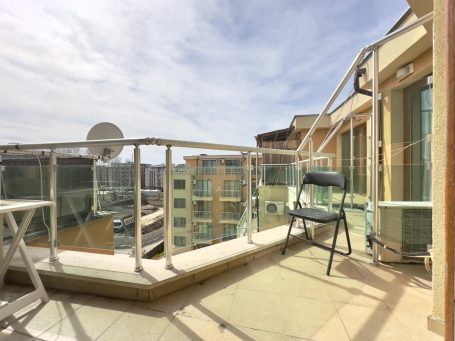 ID 820 terrace