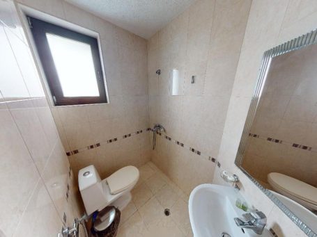 ID 846 bathroom