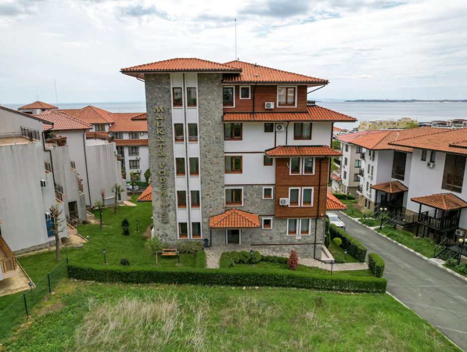 ID 853 Apartment in the "Malkata Vodenitsa" complex in Sveti Vlas