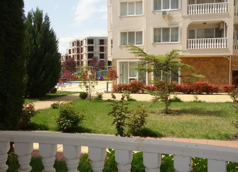 ID 844 View of the territory of the "LifeStyle Delux" complex in Nessebar