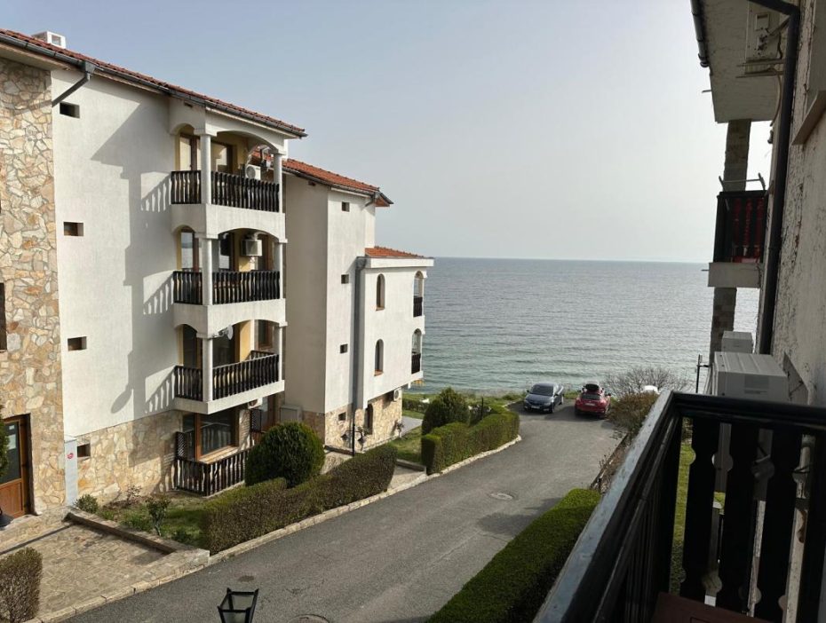 ID 819 Sea view from the apartment