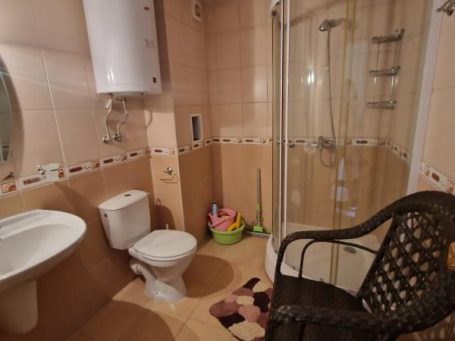 ID 769 bathroom