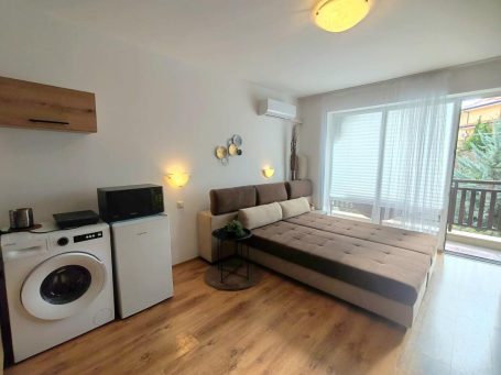 ID 1133 Furniture