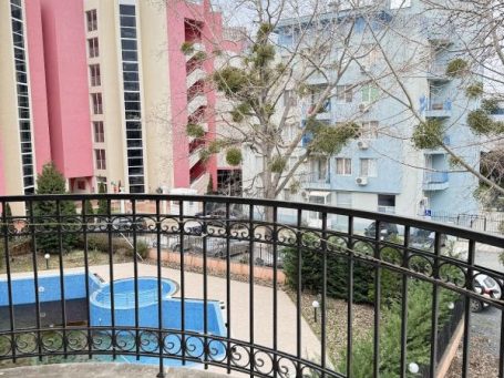 ID 745 terrace