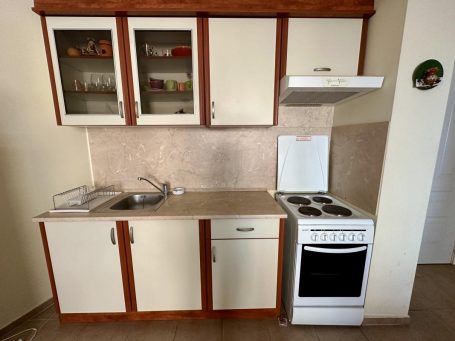 ID 841 kitchen corner