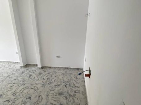 ID 1136 Kitchen area