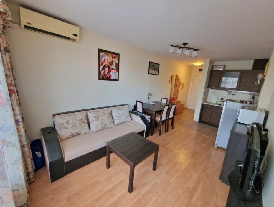 ID 671 Two-bedroom apartment in a large complex "Nessebar Fort Club"
