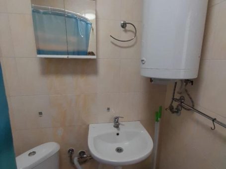 ID 768 bathroom
