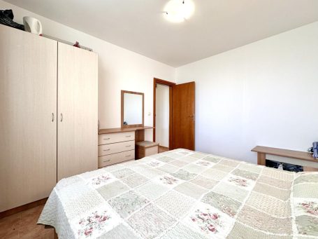 ID 1002 room