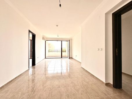 ID 937 living room