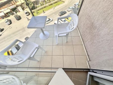 ID 935 terrace