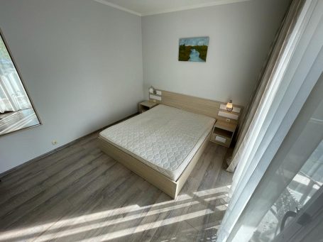 ID 830 bedroom