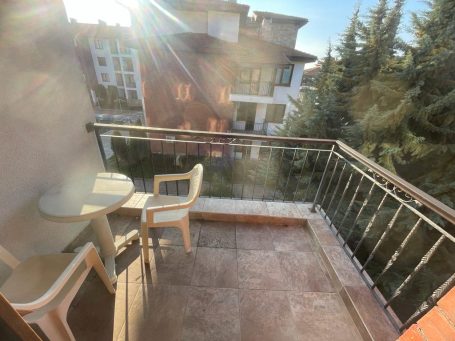 ID 825 terrace