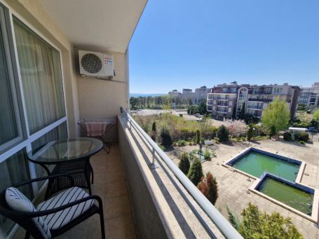 ID 843 Terrace with sea view