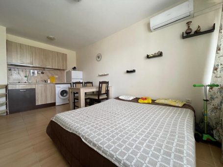 ID 844 One-bedroom apartment in the "LifeStyle Delux" complex in Nessebar
