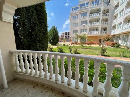 ID 844 terrace